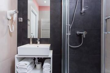Фото номера Номер-студио с балконом Апарт-отели Krakow B&amp;B г. Краков 12