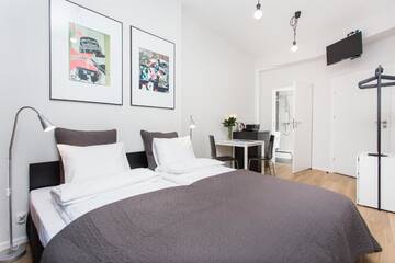 Фото номера Номер-студио с балконом Апарт-отели Krakow B&amp;B г. Краков 10