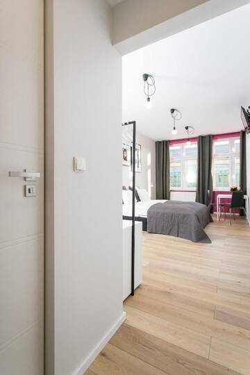 Фото номера Трехместный номер «Комфорт» Апарт-отели Krakow B&amp;B г. Краков 4