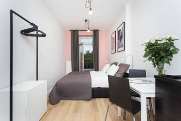 Фото номера Номер-студио с балконом Апарт-отели Krakow B&amp;B г. Краков 6