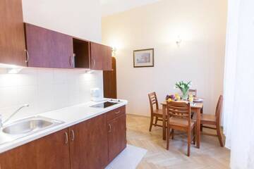 Фото номера Апартаменты с 1 спальней - Третий этаж Апартаменты Apartments Roman г. Краков 14