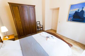 Фото номера Апартаменты с 2 спальнями - 3 этаж Апартаменты Apartments Roman г. Краков 4