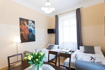 Фото номера Апартаменты с 2 спальнями - 3 этаж Апартаменты Apartments Roman г. Краков 12