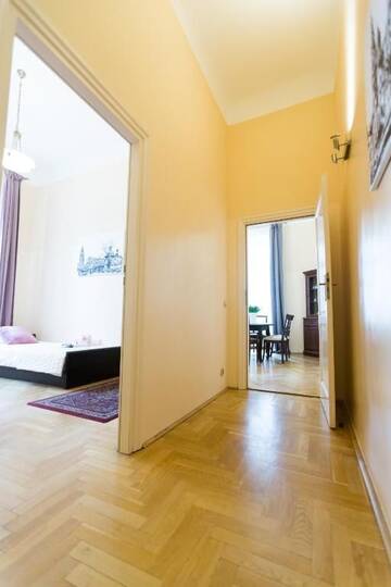 Фото номера Апартаменты с 2 спальнями - 3 этаж Апартаменты Apartments Roman г. Краков 14