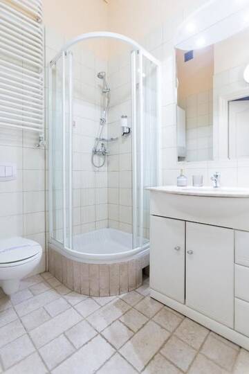 Фото номера Апартаменты с 2 спальнями - 3 этаж Апартаменты Apartments Roman г. Краков 21