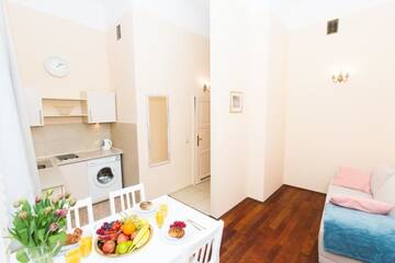 Фото номера Апартаменты с 1 спальней - Третий этаж Апартаменты Apartments Roman г. Краков 11