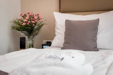 Фото номера Двухместный номер с 1 кроватью Апарт-отели Pergamin Royal Apartments г. Краков 7