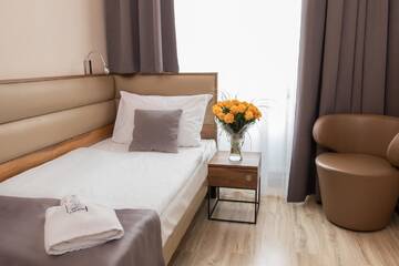 Фото номера Двухместный номер с 2 отдельными кроватями Апарт-отели Pergamin Royal Apartments г. Краков 6