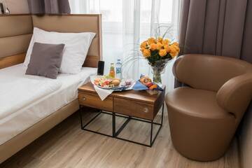 Фото номера Двухместный номер с 2 отдельными кроватями Апарт-отели Pergamin Royal Apartments г. Краков 11