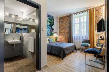 Фото номера Стандартный двухместный номер с 1 кроватью Апарт-отели Art &amp; Garden Residence г. Краков 14
