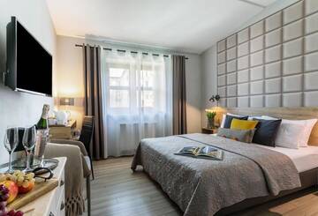 Фото номера Стандартный двухместный номер с 1 кроватью Апарт-отели Art &amp; Garden Residence г. Краков 15