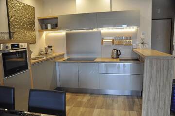 Фото номера Улучшенные апартаменты Апартаменты Holiday Apartments Browar Lubicz Krakow Stare Miasto г. Краков 9
