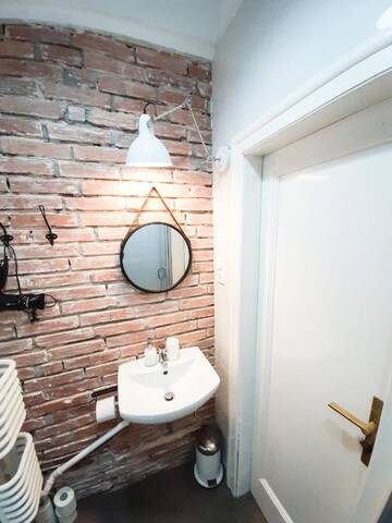 Фото номера Апартаменты-студио Проживание в семье SILVER apartment г. Краков 16