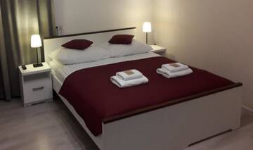 Фото номера Номер Делюкс с кроватью размера «king-size» Апарт-отели Cracow Central Aparthotel г. Краков 6