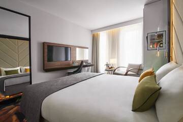 Фото номера Стандартный номер с кроватью размера &quot;queen-size&quot; Отель INX Design Hotel г. Краков 4
