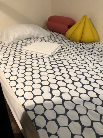 Фото номера Стандартный двухместный номер с 1 кроватью Хостелы Bison Hostel г. Краков 9