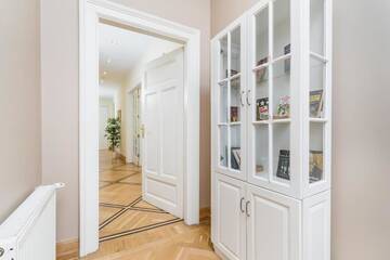 Фото номера Улучшенные апартаменты 2 Апартаменты Apartamenty w Pałacu Pod Baranami г. Краков 32