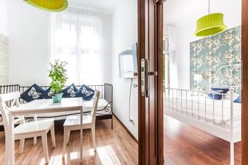 Фото номера Апартаменты с балконом Апартаменты Melissa Apartments г. Краков 14