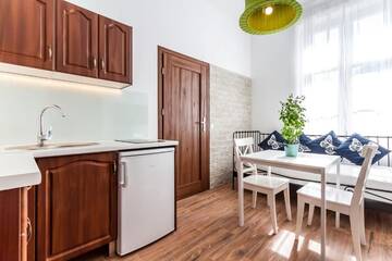 Фото номера Апартаменты с балконом Апартаменты Melissa Apartments г. Краков 12