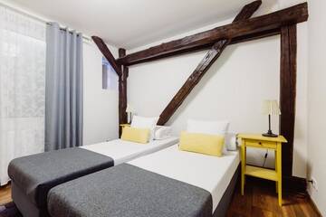 Фото номера Апартаменты с 3 спальнями Апартаменты Kings City - Zyblikiewicza Apartment г. Краков 45