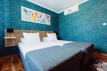 Фото номера Апартаменты с 3 спальнями Апартаменты Kings City - Zyblikiewicza Apartment г. Краков 47