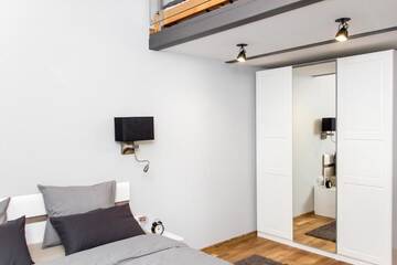Фото номера Двухуровневые апартаменты Апартаменты Luxurious Apartments Gertrudy г. Краков 38