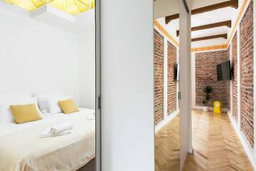Фото номера Апартаменты с 1 спальней Апартаменты Zwierzyniecka Old Town Apartments by Otium г. Краков 9