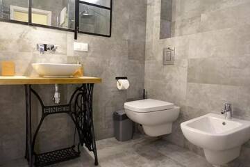 Фото номера Апартаменты Делюкс Апартаменты Zwierzyniecka Old Town Apartments by Otium г. Краков 16