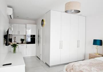 Фото номера Апартаменты Делюкс Апартаменты Elegant City Center Apartment 7A г. Краков 25