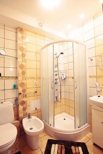 Фото номера Апартаменты с 1 спальней Апартаменты Comfy Debnicki Square Apartment г. Краков 7