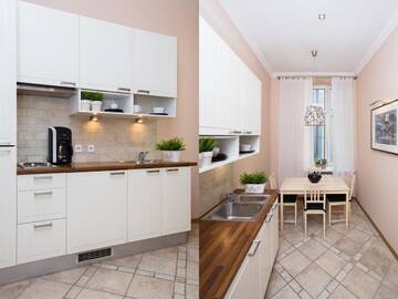 Фото номера Апартаменты Делюкс с 2 спальнями Апартаменты Wawel Apartments - Jewish District г. Краков 2
