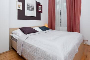 Фото номера Двухкомнатные апартаменты Апартаменты Wawel Apartments - Jewish District г. Краков 5
