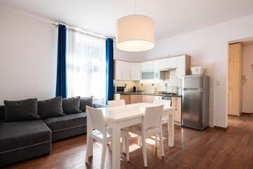 Фото номера One-Bedroom Apartment ul.Bosacka 10 Апартаменты City Lights Bosacka г. Краков 3