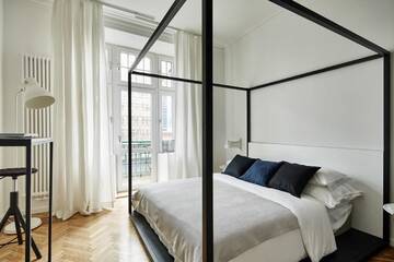 Фото номера Улучшенные апартаменты Апарт-отели FOUR STORIES APARTMENTS - Krasinskiego г. Краков 4