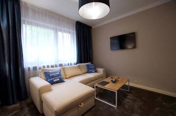 Фото номера Улучшенные апартаменты Апартаменты A11 Apartments &amp; SPA Dermique г. Краков 4