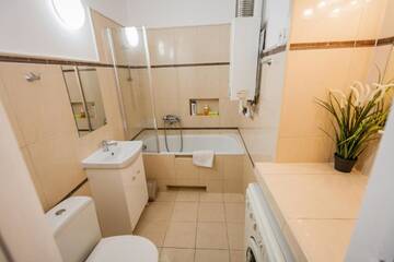 Фото номера Стандартные апартаменты Апартаменты Mikołajska 3 Apartments г. Краков 16