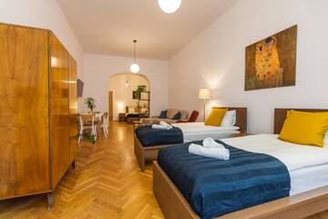 Фото номера Стандартные апартаменты Апартаменты Mikołajska 3 Apartments г. Краков 6