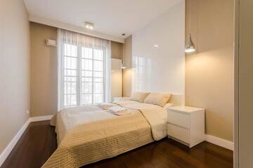 Фото номера Улучшенные апартаменты с 3 спальнями Апартаменты Old Town Luxury Apartment г. Краков 54