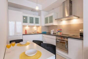 Фото номера Апартаменты с 1 спальней - Zwierzyniecka, 24 Апартаменты Centre Apartments-Old Town г. Краков 4