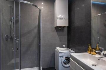 Фото номера Апартаменты-студио - Łobzowska, 9 Апартаменты Centre Apartments-Old Town г. Краков 4