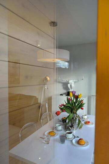 Фото номера Апартаменты с террасой Апартаменты Garden Apartment Cracow- Shopping Mall 1min, Underground Parking, Family Friendly, City Center г. Краков 19