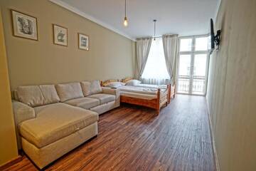 Фото номера Апартаменты с балконом Апартаменты Apartamenty Grodzka 8 г. Краков 22