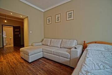 Фото номера Апартаменты с балконом Апартаменты Apartamenty Grodzka 8 г. Краков 25