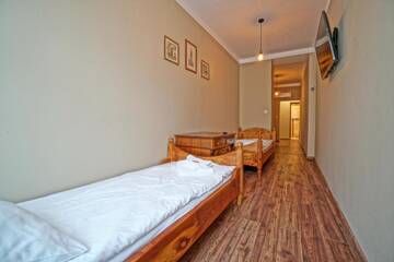Фото номера Апартаменты с 2 односпальными кроватями Апартаменты Apartamenty Grodzka 8 г. Краков 2