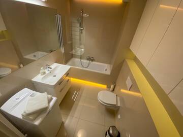 Фото номера Апартаменты с 1 спальней Апартаменты P&amp;J Apartments Lubicz г. Краков 4