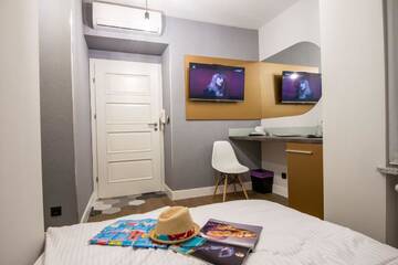 Фото номера Бюджетный номер-студио Апартаменты Cracow Apartaments II г. Краков 5