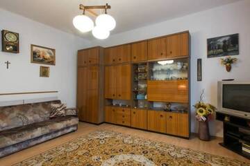 Фото номера Апартаменты - 1-й этаж Апартаменты Feel The Old Socialist Style Apartment г. Краков 28