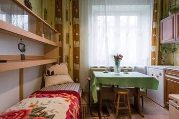 Фото номера Апартаменты - 1-й этаж Апартаменты Feel The Old Socialist Style Apartment г. Краков 32