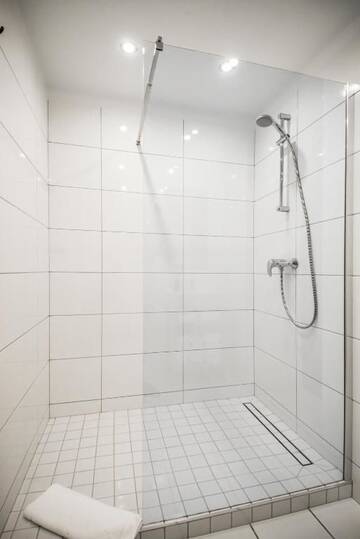 Фото номера Улучшенные апартаменты Апартаменты Krakow B&amp;B Luxury Old Town г. Краков 20