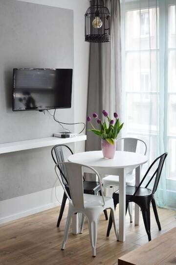 Фото номера Апартаменты с балконом Апартаменты Blue Birds Apartment г. Краков 42